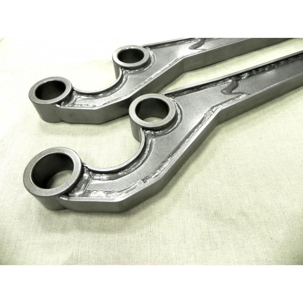 Реактивные тяги, продольные Ленд Ровер Дефендер кастор + 6 град (комплект 2 шт)